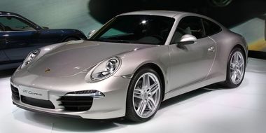 Porsche 911 Carrera - 2012